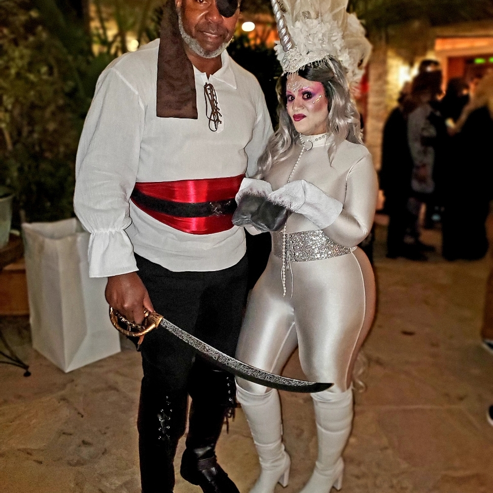 Gorgeous UNICORN costume! - Picture 2 of 8